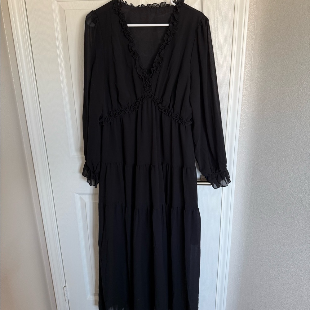 Elegant Black Ruffled Women's Dress